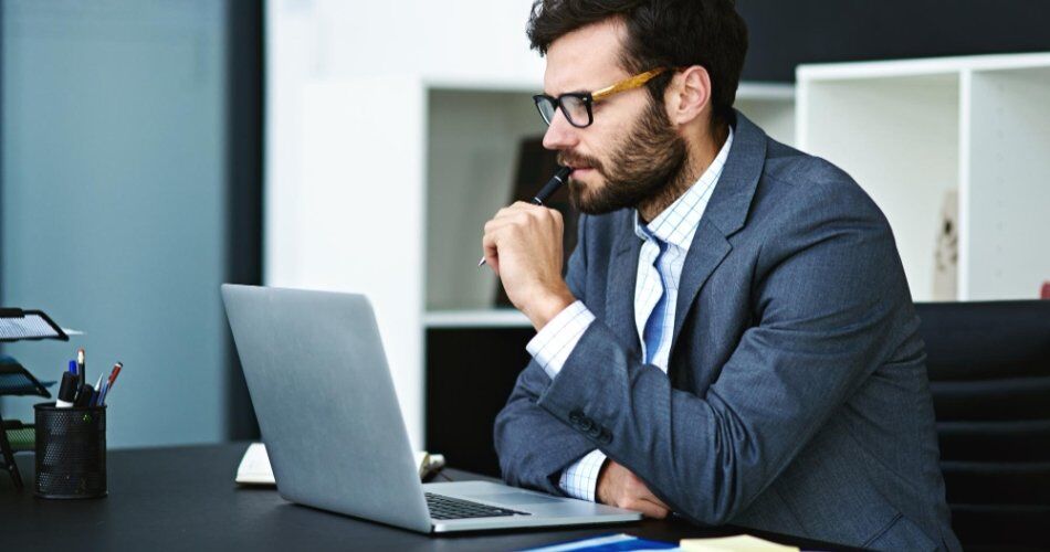Descubra como escolher a cadeira ergonômica perfeita para o seu home office
